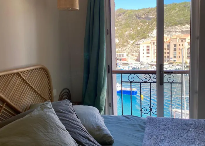 Appartement Vue Sur Le Port - Chez Carlu