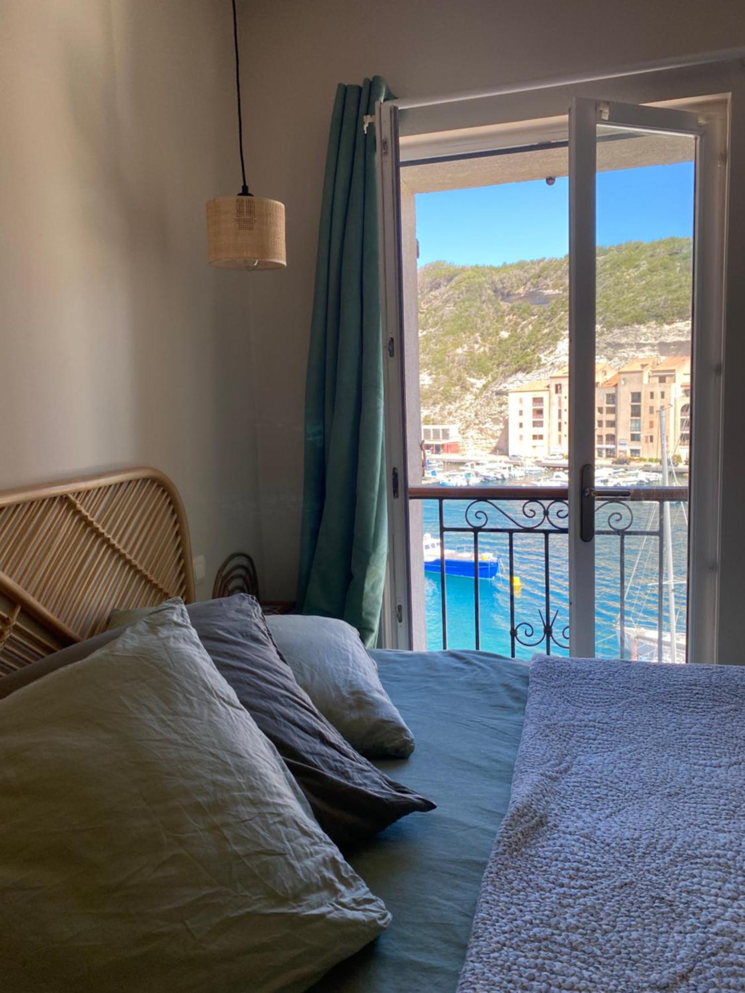 Apartment Vue Sur Le Port - Chez Carlu *